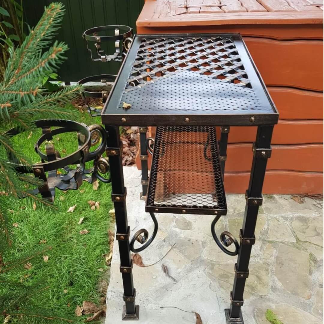 кований стіл