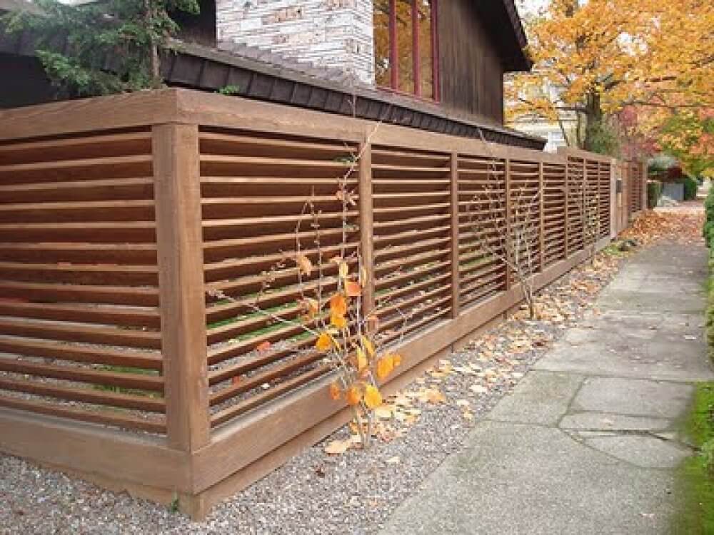 Modern-Wood-Fence-Picture