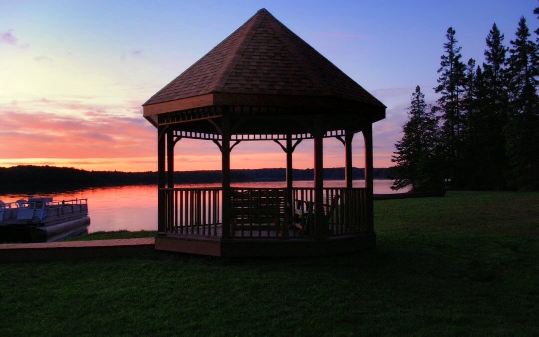 Альтанка – незамінний атрибут затишку та комфорту