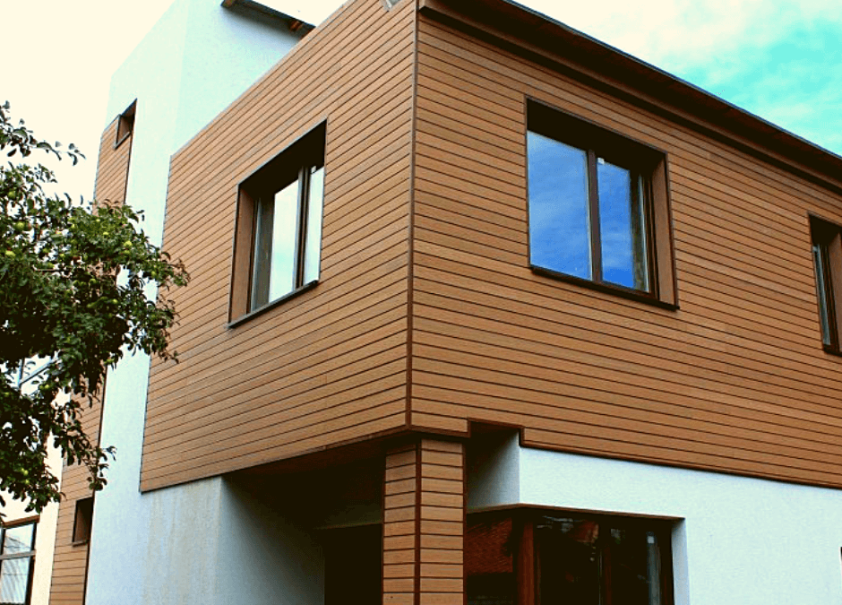 Оздоблення фасаду деревом