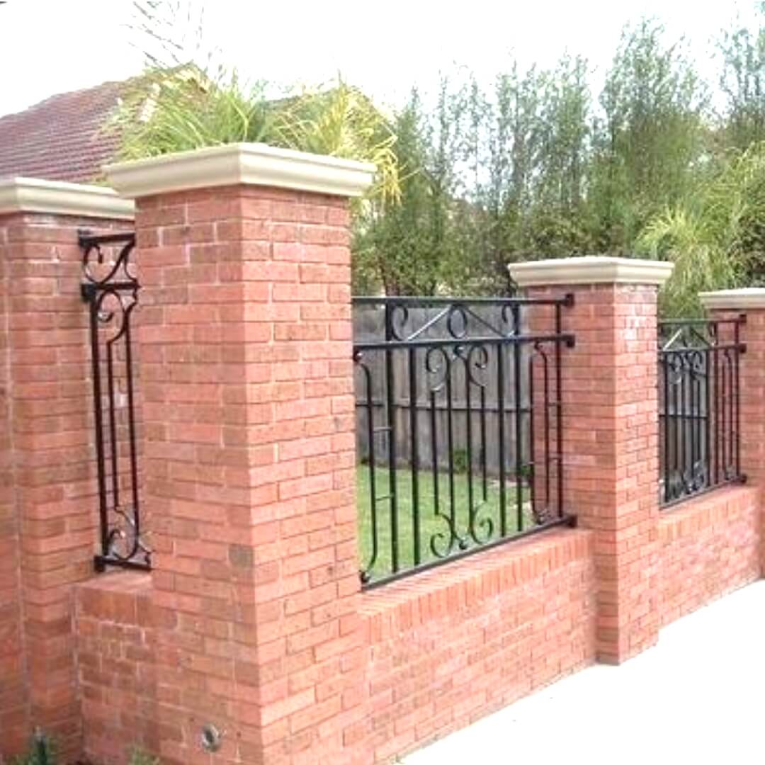 паркан з цегли