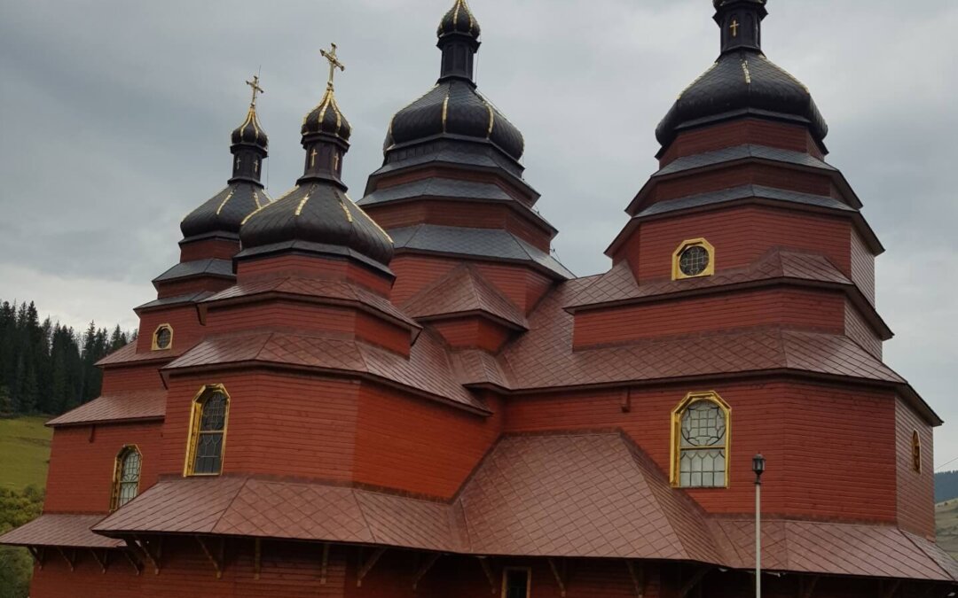 Реставрація та ремонт храмів: різниця, підготовка, вибір підрядника